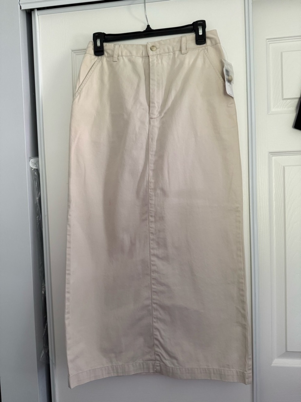 GAP Neutral / Cream / Beige Midi Skirt with Front Seam